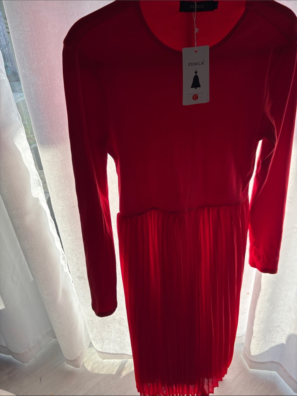 Zesica Red Long Sleeve Pleated Dress